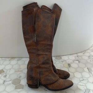 Donald Pliner Roper Boots
